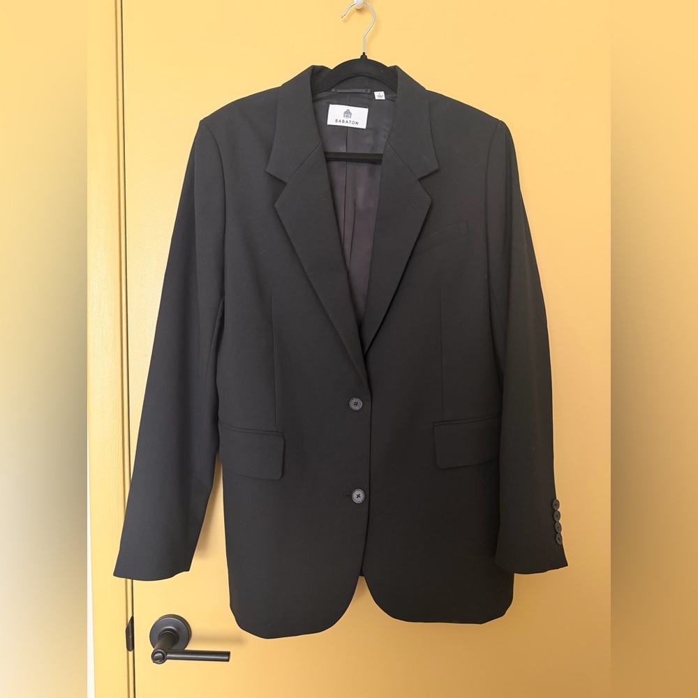 Aritzia Babaton Agency Blazer Black Size L